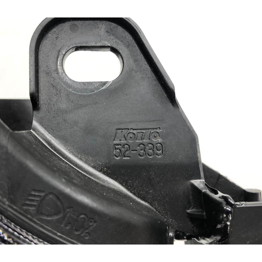 トヨタ シエンタ MXPC10G 純正 ヘッドランプ 右 LED 81105-52P00