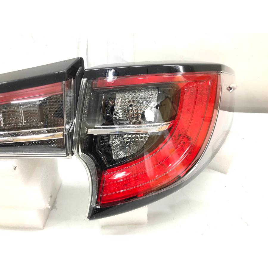 ♪良品♪カローラ ツーリング NRE210 純正 テールランプ 右 KOITO12