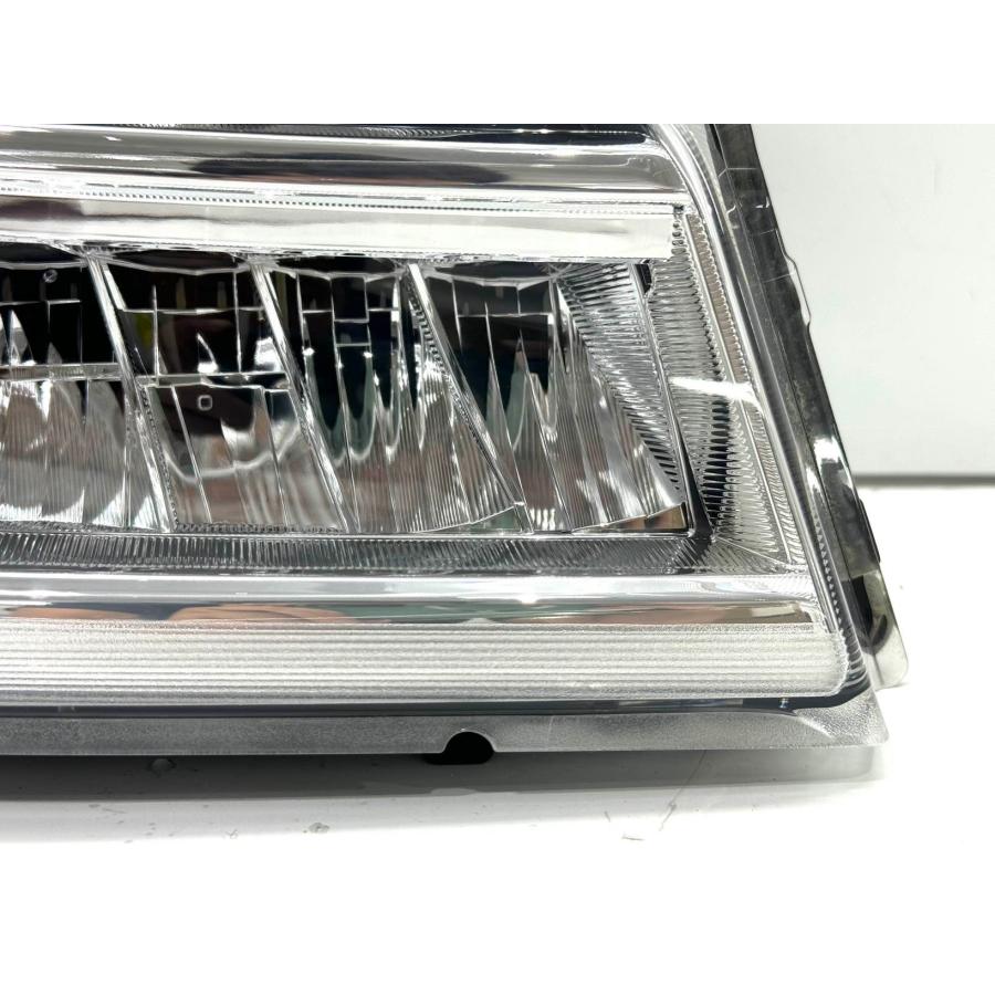 ☆研磨良品☆ ダイハツ ハイゼット S500P S510P 後期 純正 右 LED