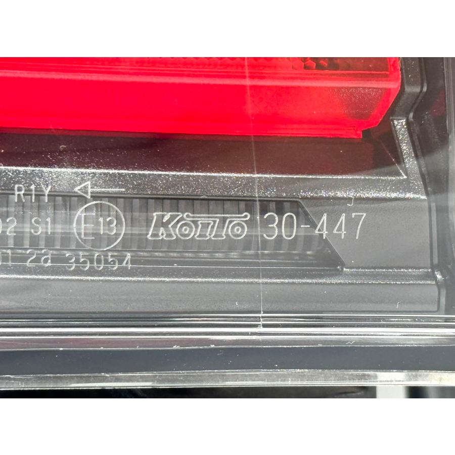トヨタ クラウン ARS220 AZSH20/21 GWS224 純正 左 テールライト
