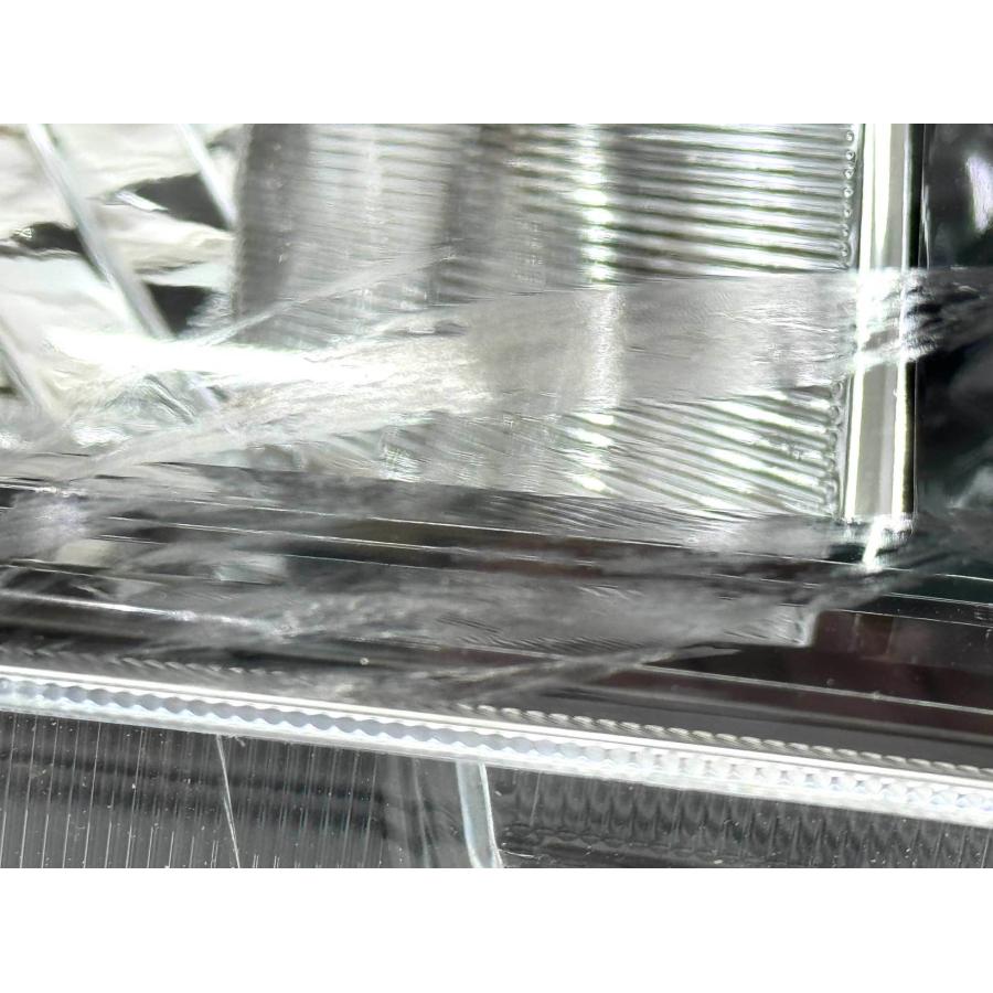 スズキ ソリオ MA37S 純正 右 ハロゲンヘッドライト KOITO100-593A9