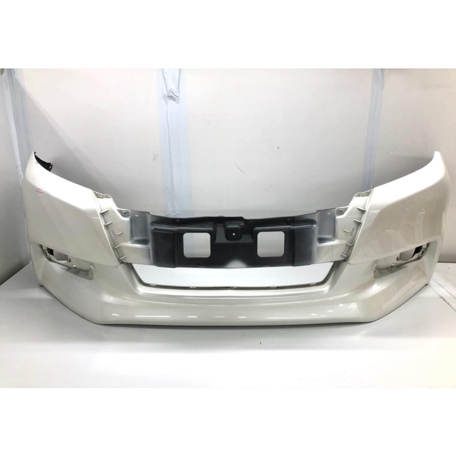 トヨタ ウィッシュ ZGE20W 後期 純正 フロントバンパー 52119