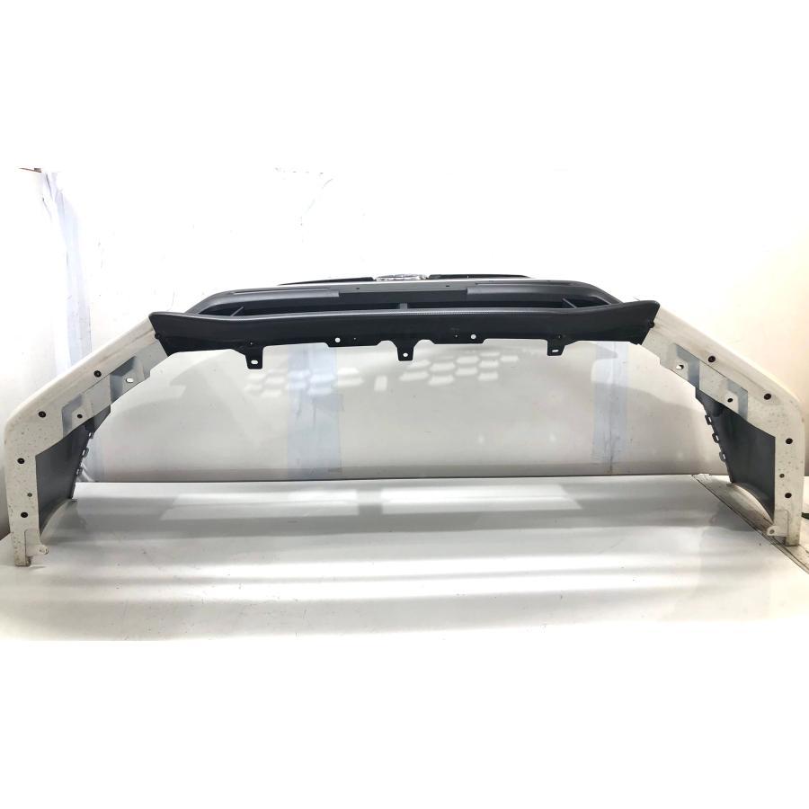 スバル WRX STI VAB 後期型用 純正フロントグリル ☆ スバル 純正 新品 WRX STI VAB 後期 フロントグリル : Global