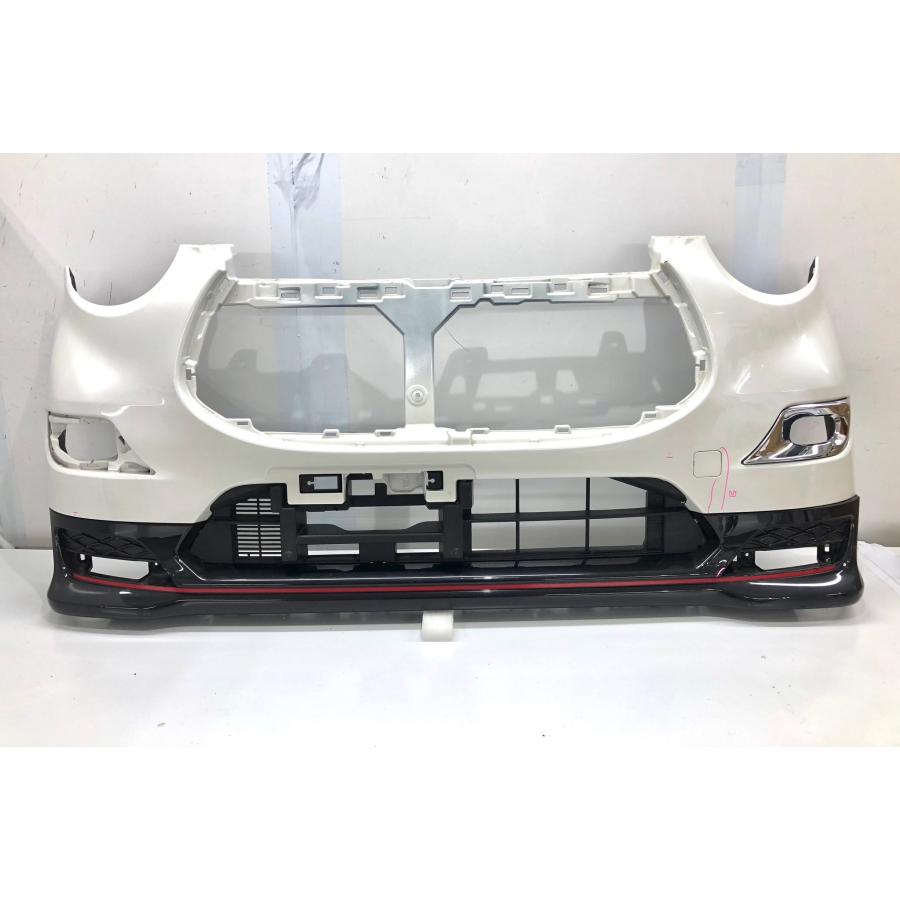 純正！ダイハツ キャストスタイルフロントバンパーモール新品52711-B2070 CAST（ダイハツ） キャスト DBA-LA250S 「フロントバンパー