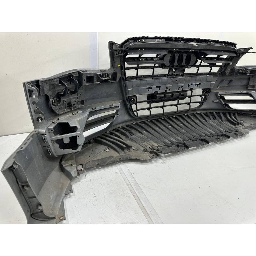 アウディ A8 4H 純正フロントバンパー グレーメタリック 4H0807437