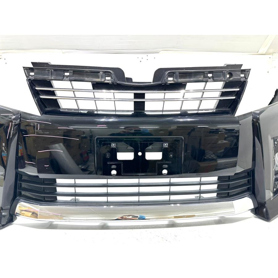 ☆グリル付き☆ トヨタ ヴォクシー ZRR80 前期 純正 フロントバンパー