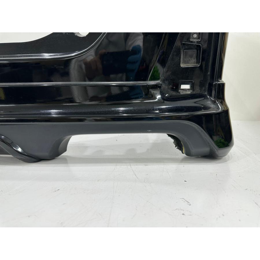 ZRR80 ホワイト フロント、リアバンパー モデリスタ　割れあり モデリスタ ノア ヴォクシー ZRR80 80 X/V スタンダード リア