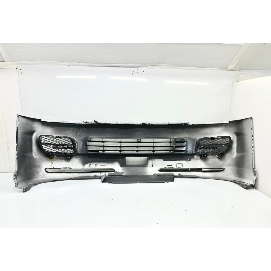 トヨタ ハイエース 200系 1/2型 標準 純正 フロントバンパー 521119