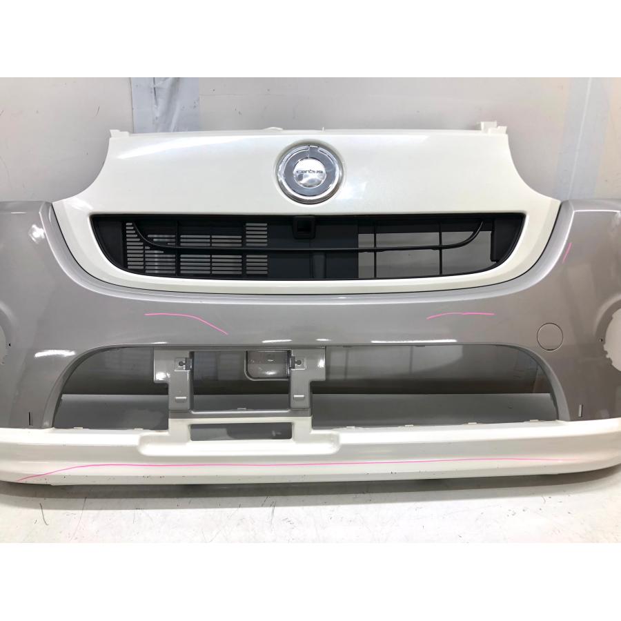 ダイハツ ムーヴキャンバス LA800S 純正 フロントバンパー〈カメラ穴有