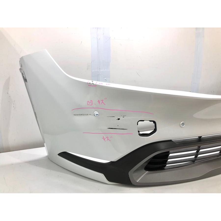 トヨタ プリウス ZVW60/MXWH60 純正 フロントバンパー〈ロア付〉52119