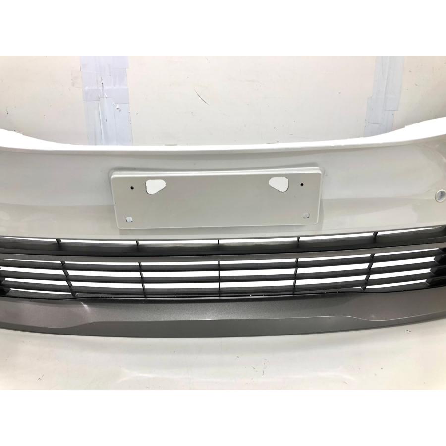 トヨタ プリウス ZVW60/MXWH60 純正 フロントバンパー〈ロア付〉52119