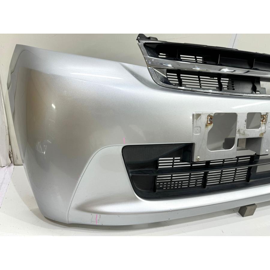 ムーヴ LA100S LA110S 純正フロントバンパー 52119-B2450 ムーブ LA100S/LA110S 純正フロントバンパー シルバー 52119