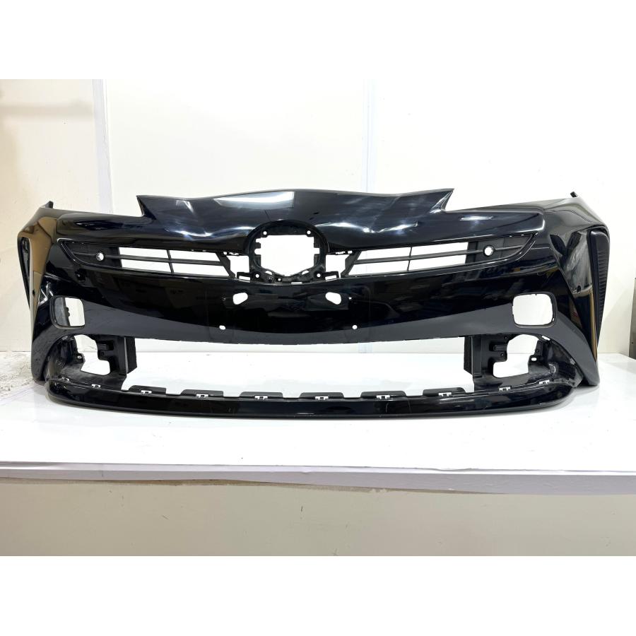 プリウス50 ZVW50 後期 純正フロントバンパー 黒218 52119-47740