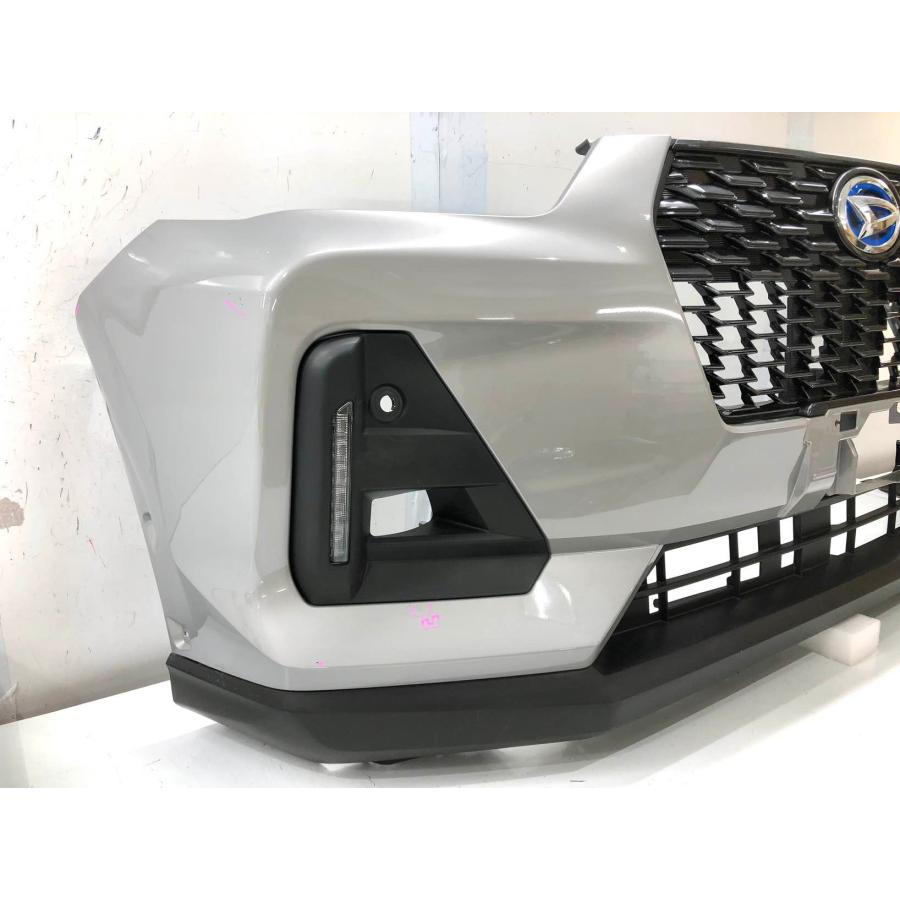 注文 ダイハツロッキー フロントバンパー グリル付き