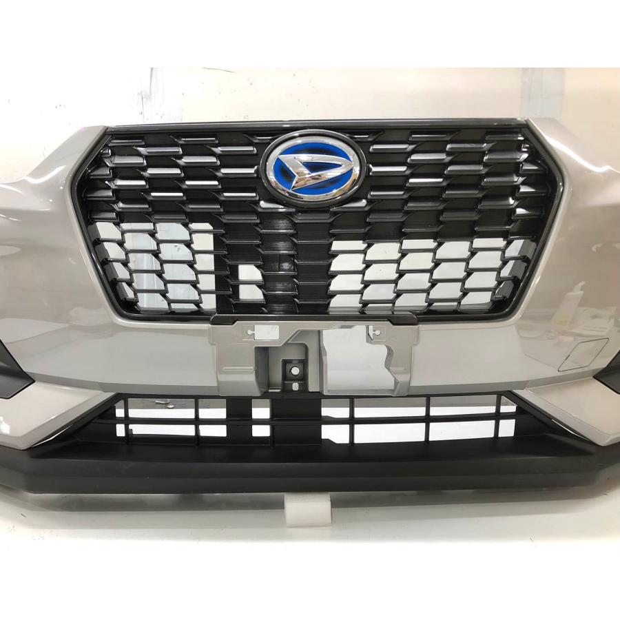 ダイハツロッキー フロントバンパー グリル付き 公式 ダイハツロッキー