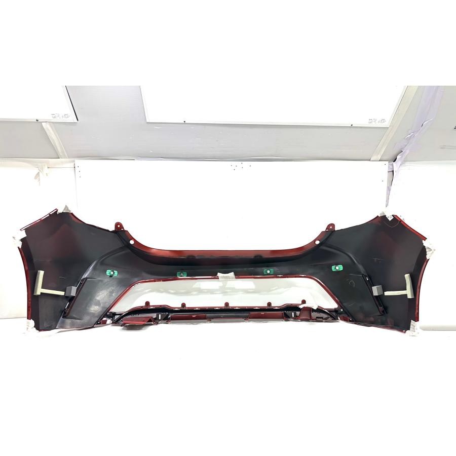 ☆未使用☆ トヨタ カローラスポーツ NRE210 ZWE211 純正 リアバンパー