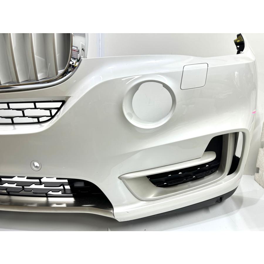 BMW X5 F15 純正フロントバンパー 白ソリッド （B86-54） : Reパーツ