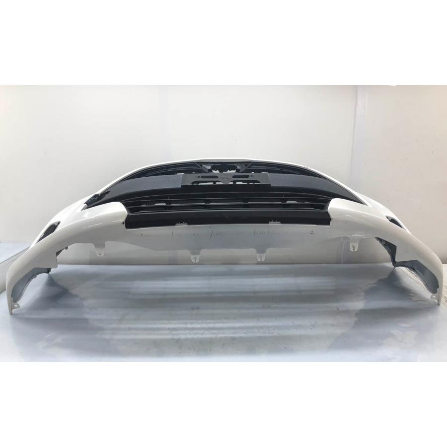 トヨタ ヤリス ハイブリッド MXPH10/MXPH15 前期 純正