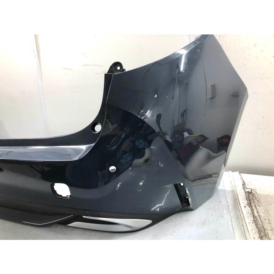 トヨタ カローラツーリング NRE210W 純正 リアバンパー 52159-12E20