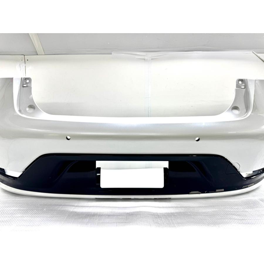 トヨタ プリウス MXWH60 ZVW60 純正 リアバンパー 52159-47230 パール