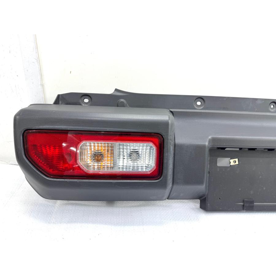 ジムニー JB64W 純正リアバンパー・テールライト 素地 71711-77R （C12