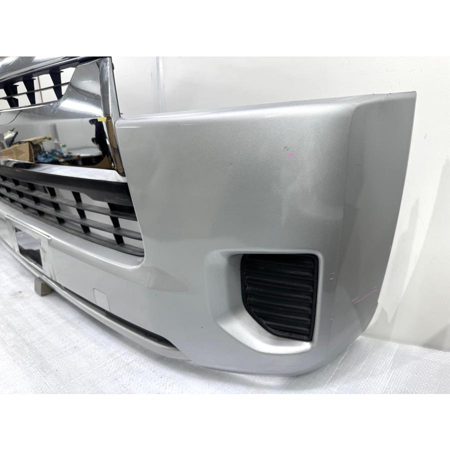200系 ハイエース 4型 後期 標準 純正フロントバンパー シルバー 52119