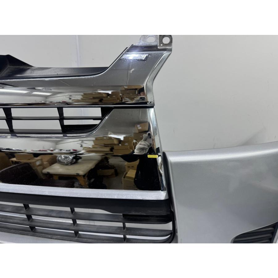 200系 ハイエース 4型 後期 標準 純正フロントバンパー シルバー 52119