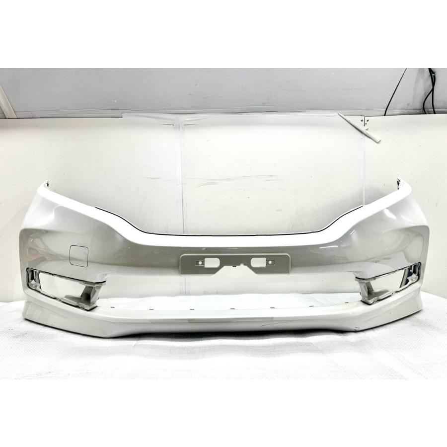 シャトル GP7 GP8 後期 純正フロントバンパー71101-TD4-J500 ホンダ シャトル GK8/9 GP7/8 後期 純正 フロントバンパー 71101-TD4