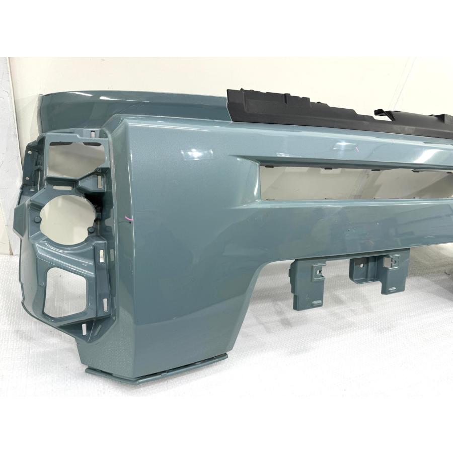 ダイハツ タフト 純正 フロントバンパー タフト LA900S/LA910S 純正フロントバンパー 水色系 52119-B2E90 （C13
