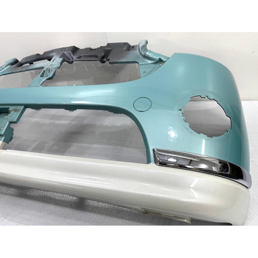 ムーヴキャンバス LA800S 純正フロントバンパー ミントXE7 52119-B2C80
