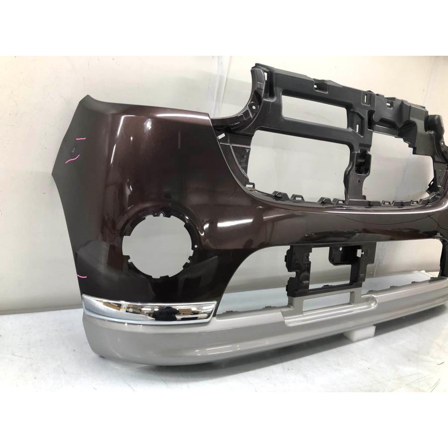 ダイハツ ムーヴキャンバス LA800S 純正 フロントバンパー 52119-B2C80