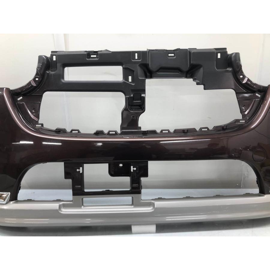 ダイハツ ムーヴキャンバス LA800S 純正 フロントバンパー 52119-B2C80