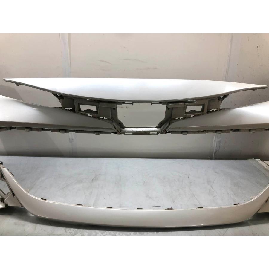 トヨタ カローラスポーツ NRE210H 純正 フロントバンパー 52119-12G20