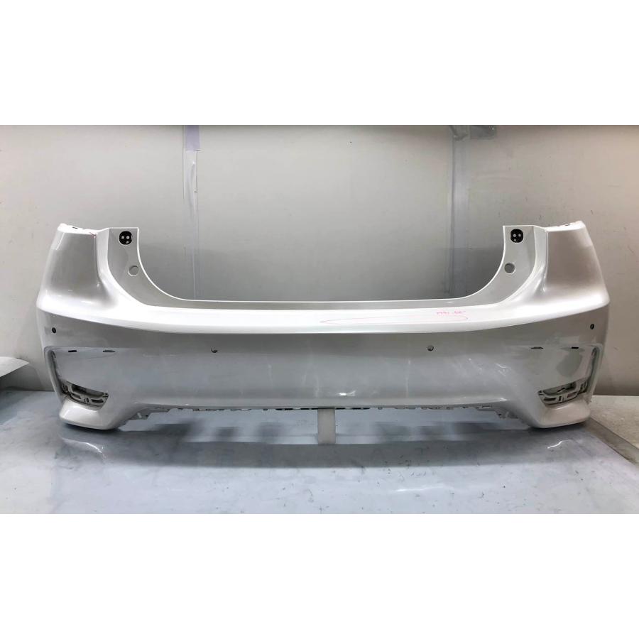 レクサス CT ZWA10 純正 リアバンパー 52159-76070 パール 085（C15