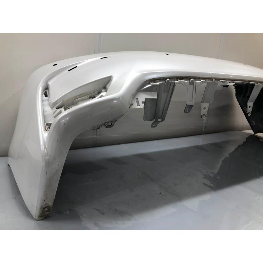 レクサス CT ZWA10 純正 リアバンパー 52159-76070 パール 085（C15