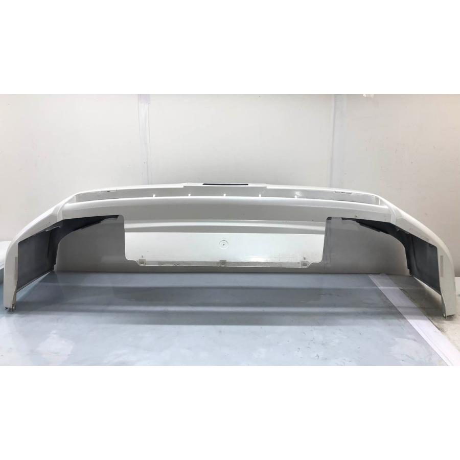 トヨタ ハイエース 200系 4型/5型 ワイド 純正 フロントバンパー 52119