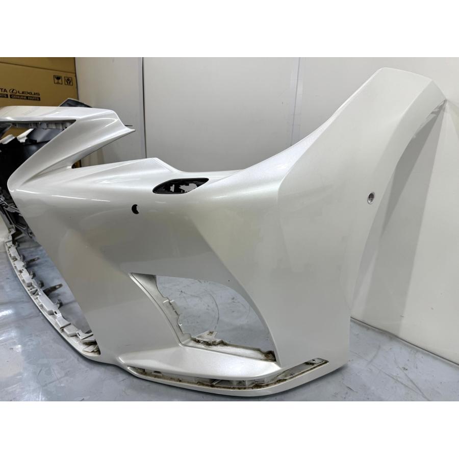 レクサスLS500 VXFA50/GVF50 後期 純正フロントバンパー パール085