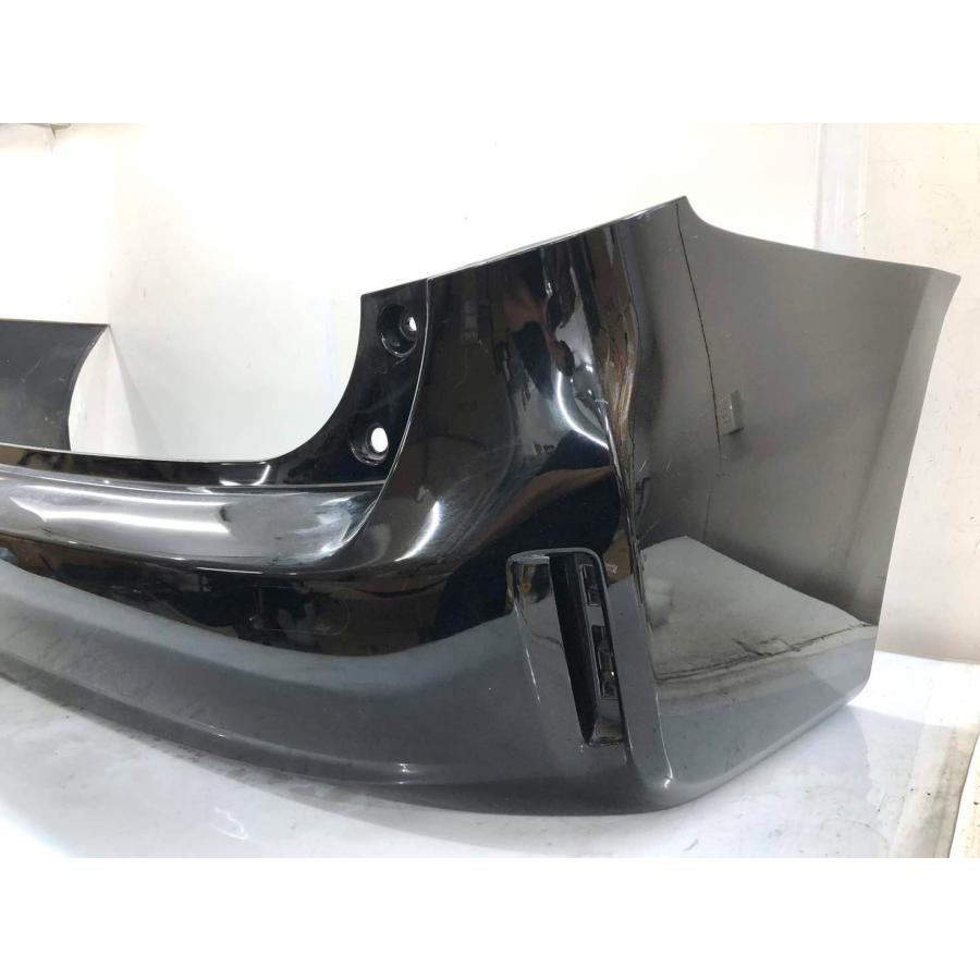 トヨタ プリウスα ZVW40 純正 リアバンパー 52159-47070 ソリッド