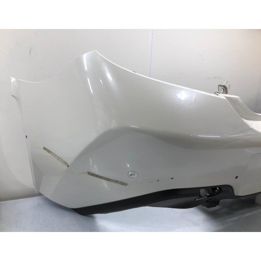 トヨタ GR86 ZN8 純正 リアバンパー 〈カット有〉57704CC502 パール
