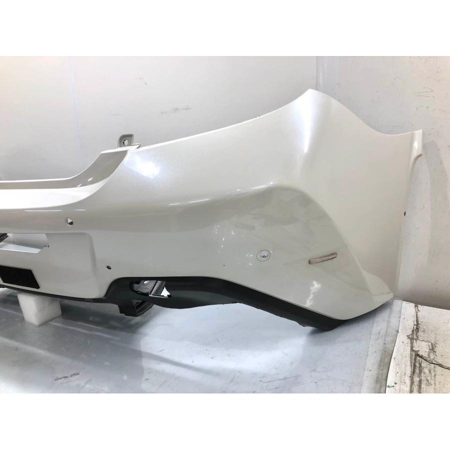 トヨタ GR86 ZN8 純正 リアバンパー 〈カット有〉57704CC502 パール