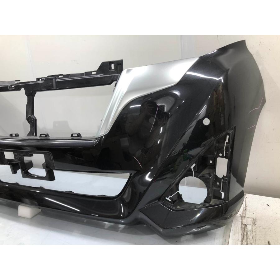 トヨタ ルーミーカスタム M900A 前期 純正 フロントバンパー〈スポ穴有