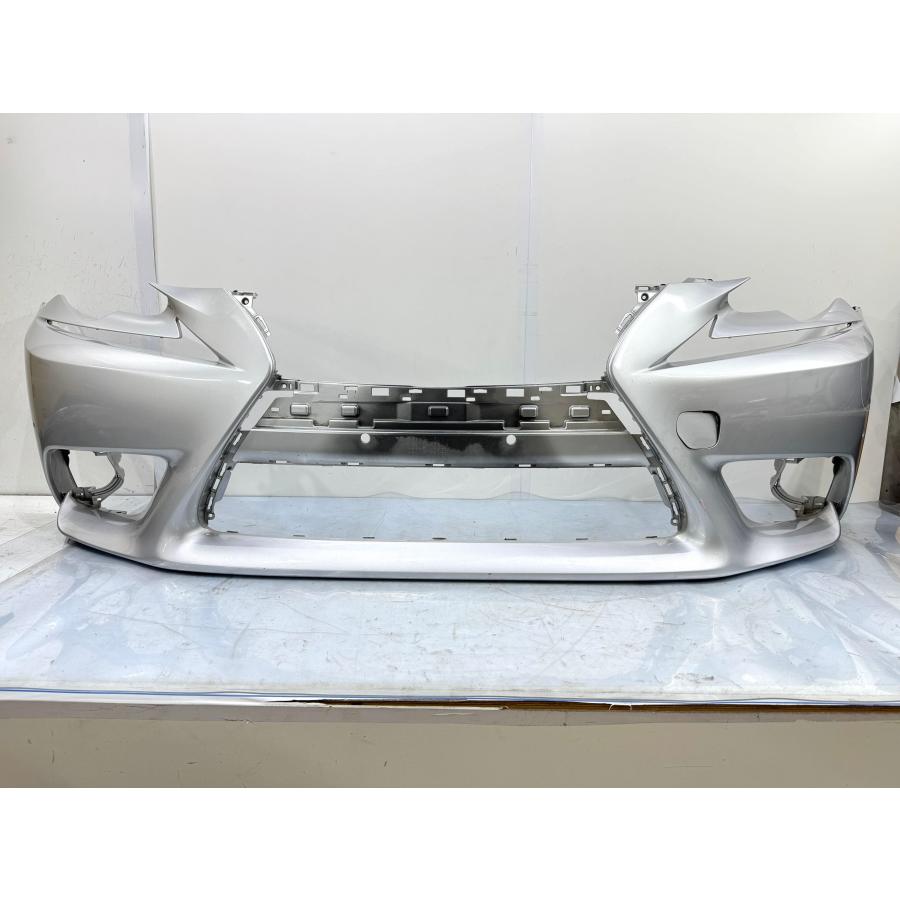 レクサスIS GSE30/AVE30 前期 純正フロントバンパー シルバー1J4 52119