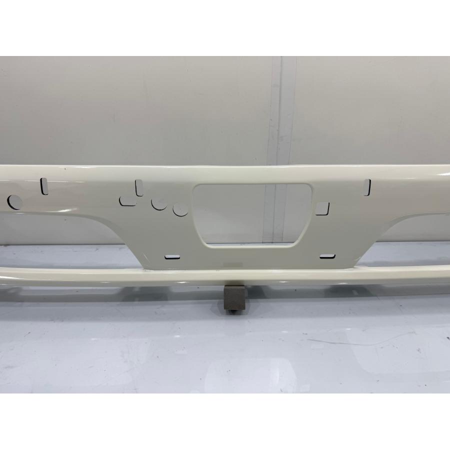 未使用】ダイナ/デュトロ XZU600/XZC600 純正フロントバンパー 白