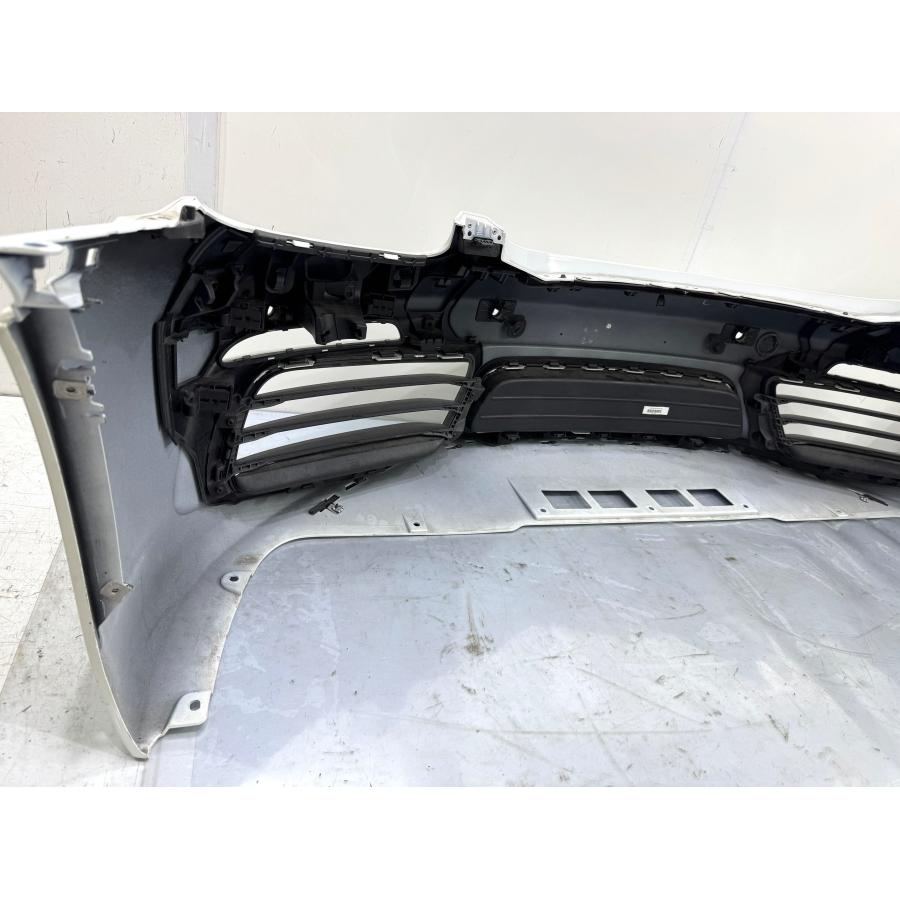 良品】ポルシェ718 ボクスターケイマン982 純正フロントバンパー 白