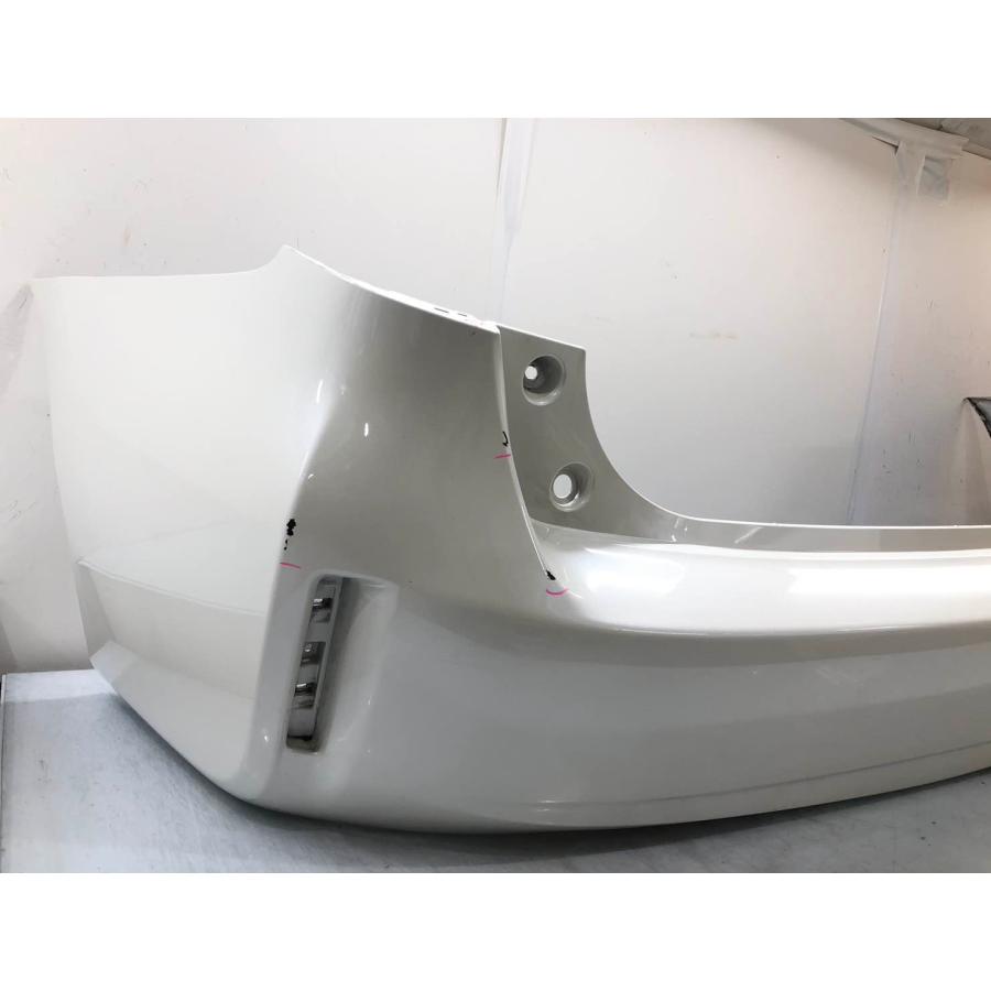 プリウスα ZVW40W 純正リアバンパー 52159-47070 トヨタ プリウスα ZVW40W 純正 リアバンパー 52159-47070 パール（C5