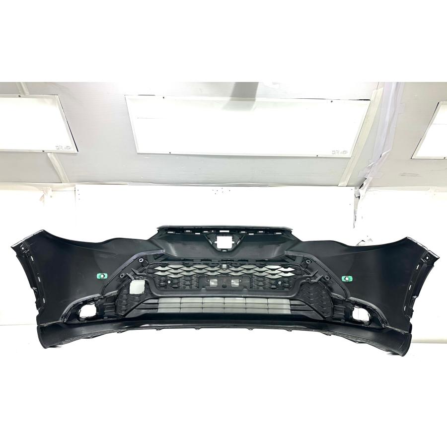 トヨタ カローラクロス ZSG10 純正 フロントバンパー 52119-16580 紫