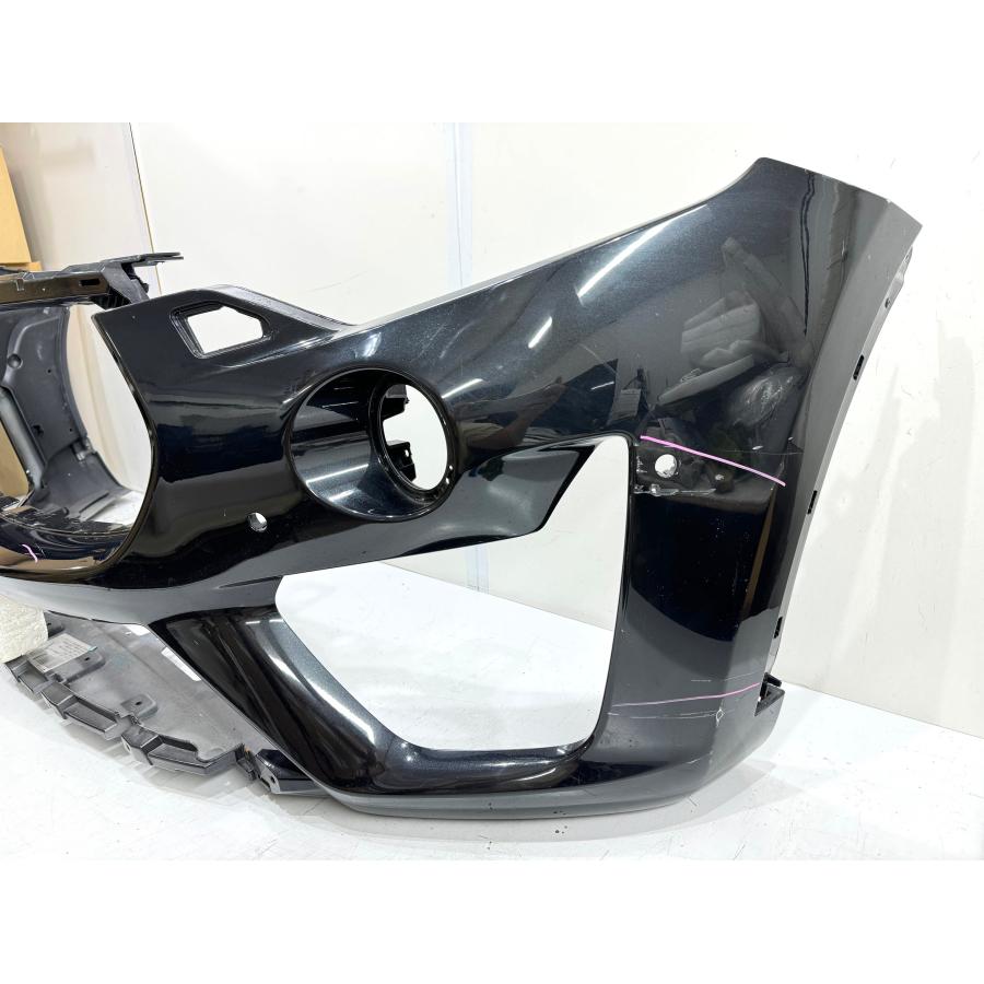 マセラティ/レヴァンテ 純正フロントバンパー 黒メタリッック