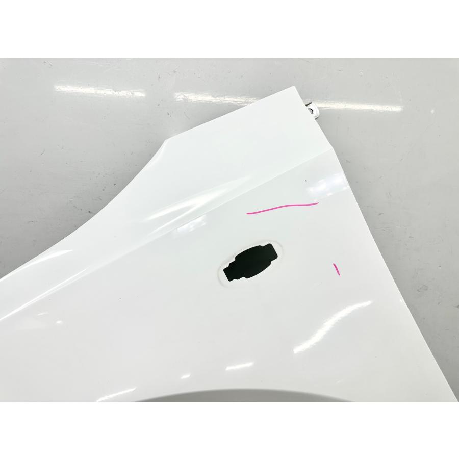 スズキ アルト HA36S 純正 左 フェンダー 57711-74P0 白 ソリッド