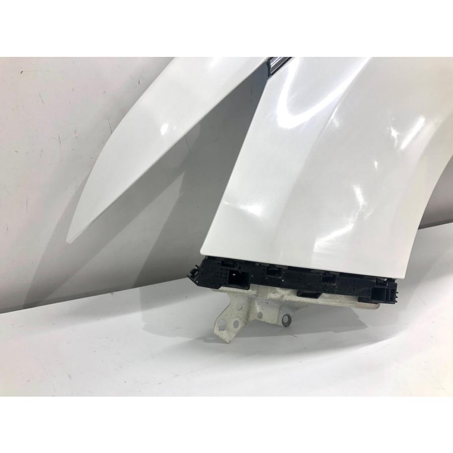 ホンダ オデッセイ RC4 純正 左 フェンダー パネル パール NH788P