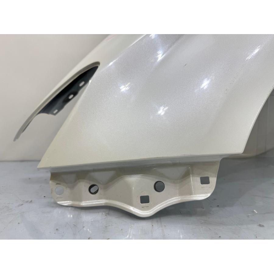 カローラフィールダー/アクシオ NZE161 中期/後期 純正フロント